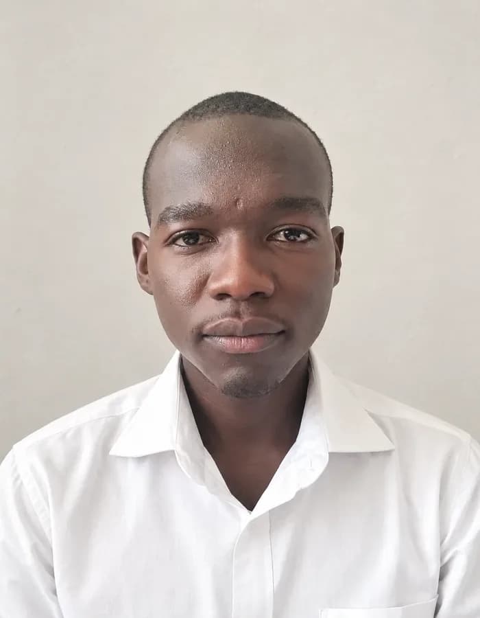Portrait de Mbroumsadja Emmanuel